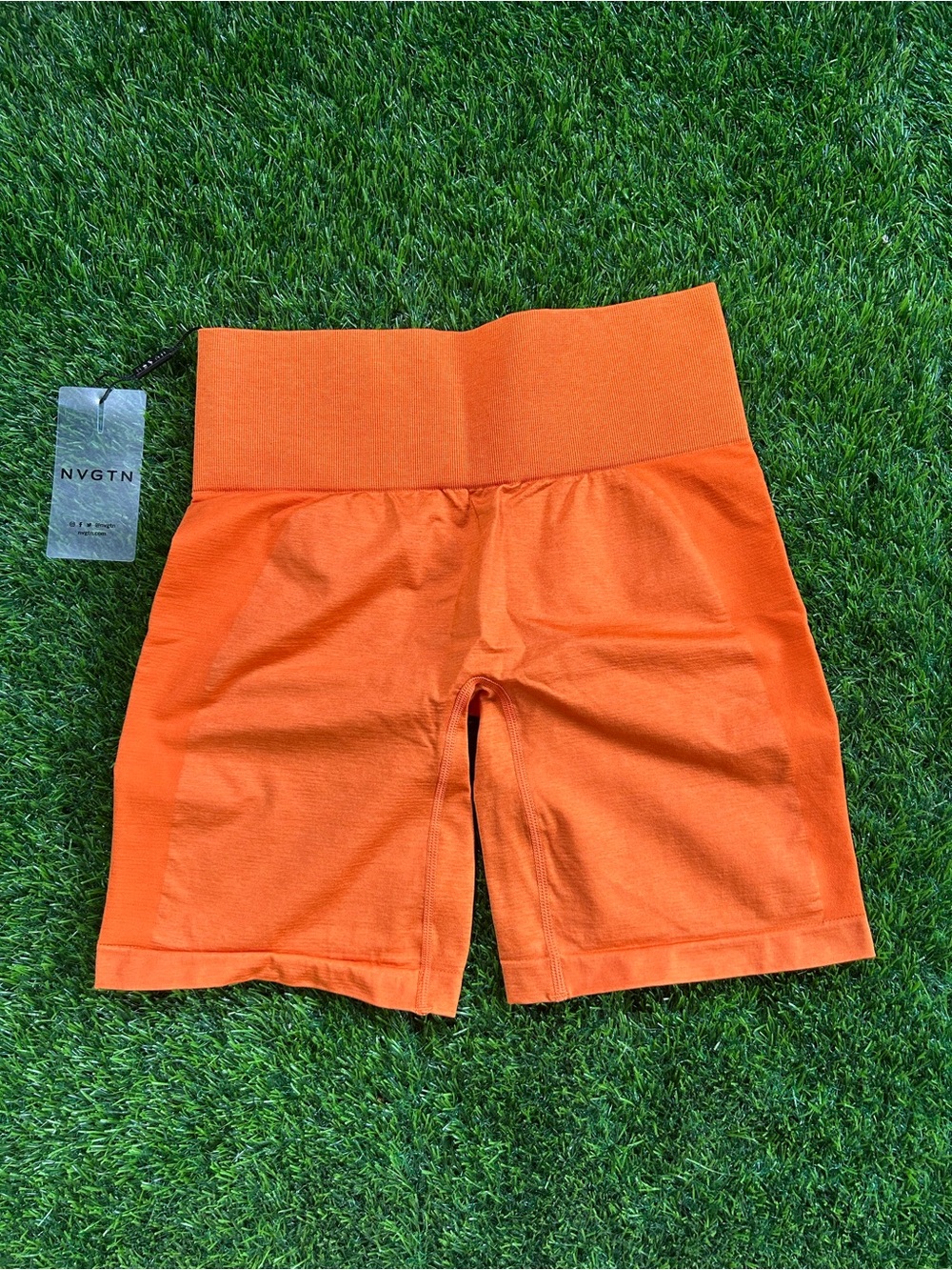NVGTN Sunset Orange Contour Seamless Shorts